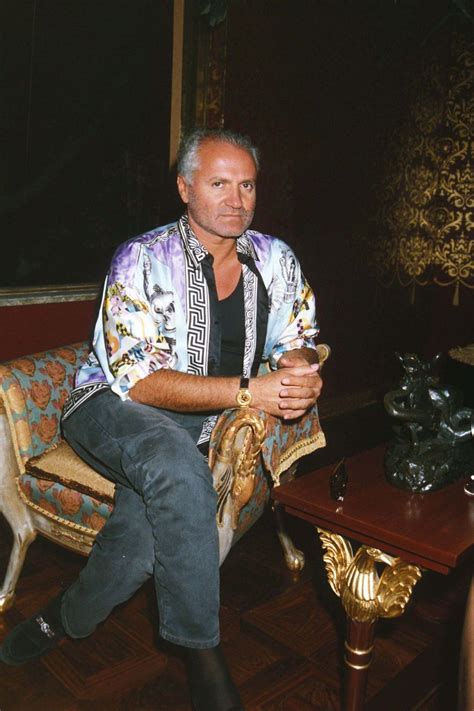 gianni versace spa contatti|what was versace first named.